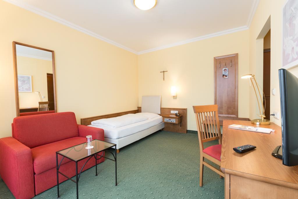 Durrnberg Kurhotel St. Josef מראה חיצוני תמונה